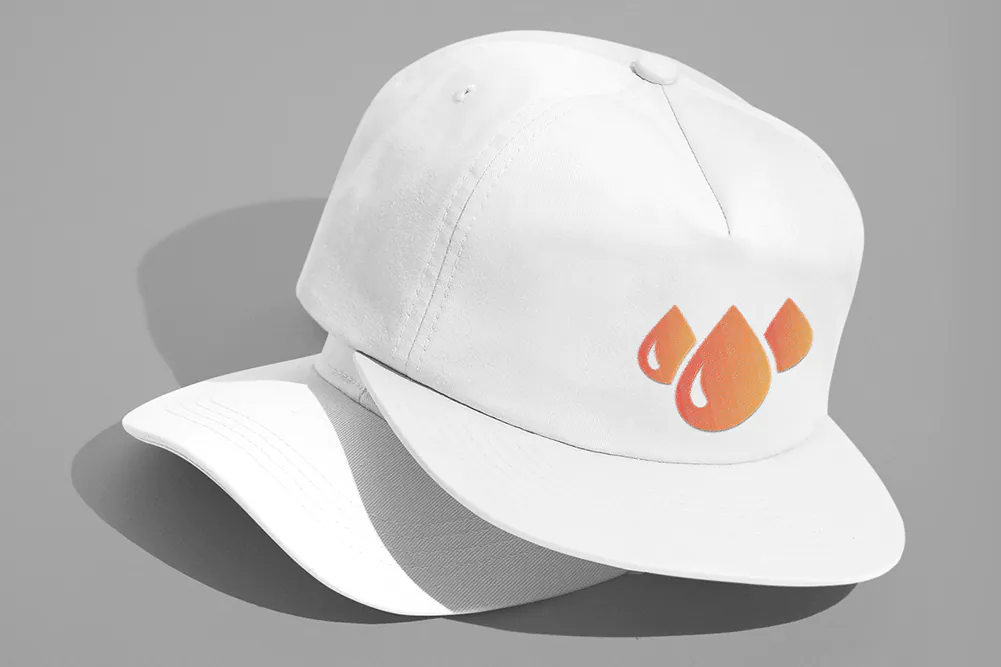 B10_snapback-hat-mockup-on-top-of-another-hat-m5666-r-el2